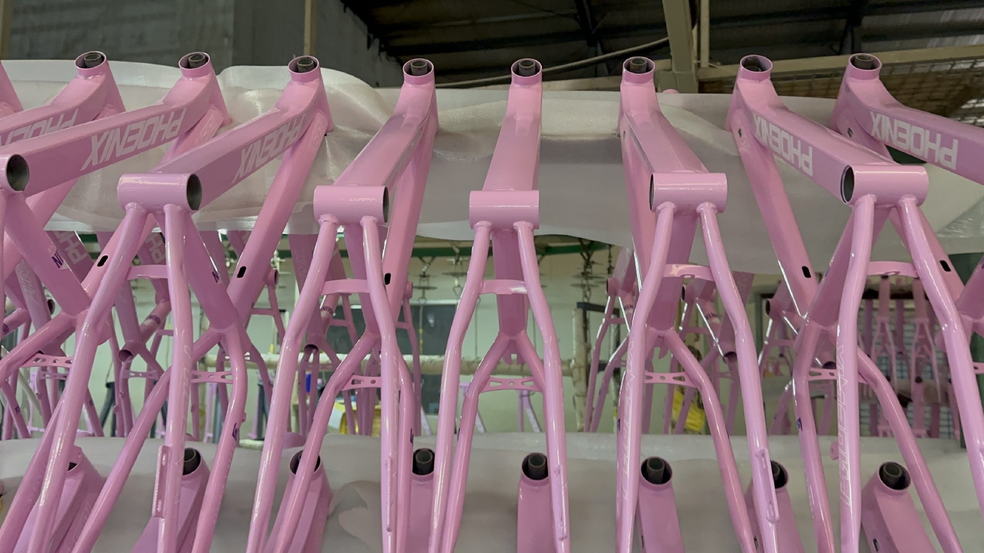 高溫烤漆的應(yīng)用領(lǐng)域及優(yōu)勢